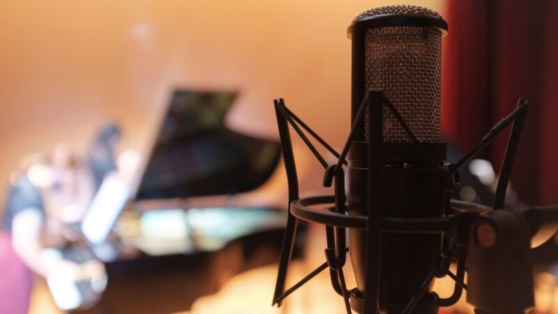 Acoustic Treatment for a Home Studio