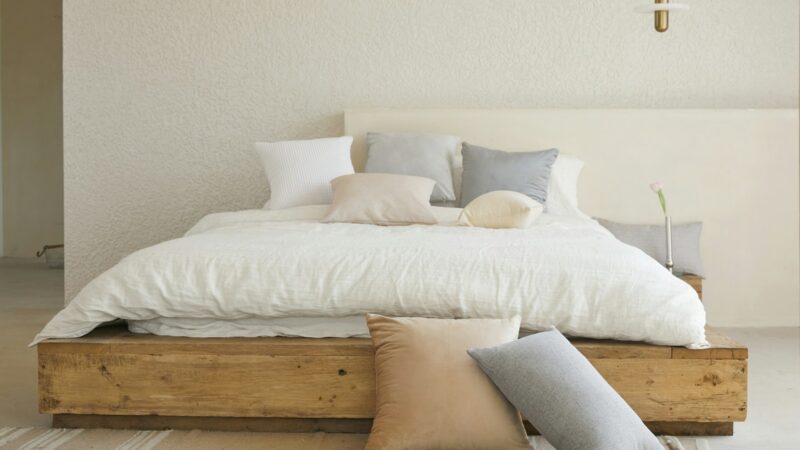Wabi-Sabi and Warm Minimalist Interiors