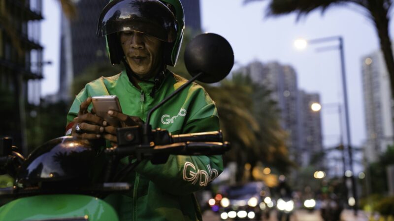 Driving for Grab or Gojek: The PDVL Explained