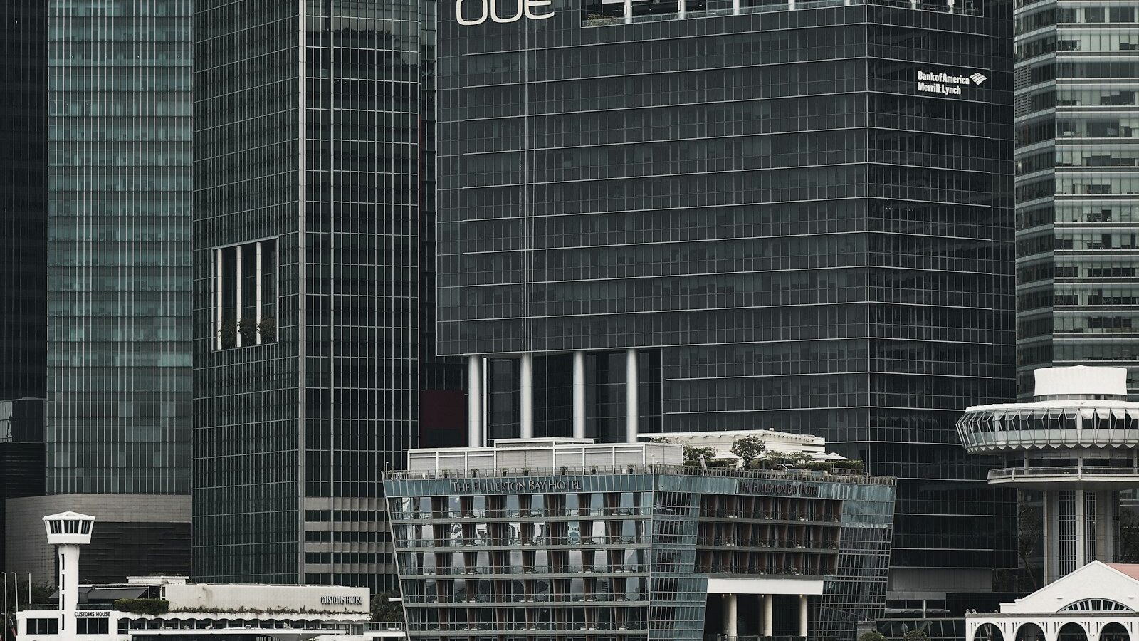 Comparing DBS, OCBC and UOB for China Newcomers