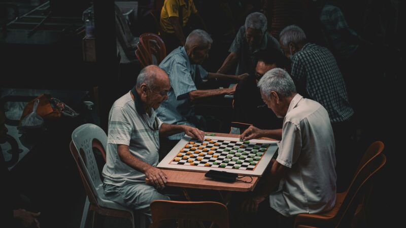Backgammon and Tile Games in Singapore: A Beginner’s Guide