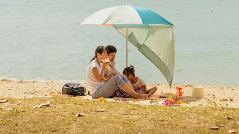 Best Breathable Fabrics for Hot Weather
