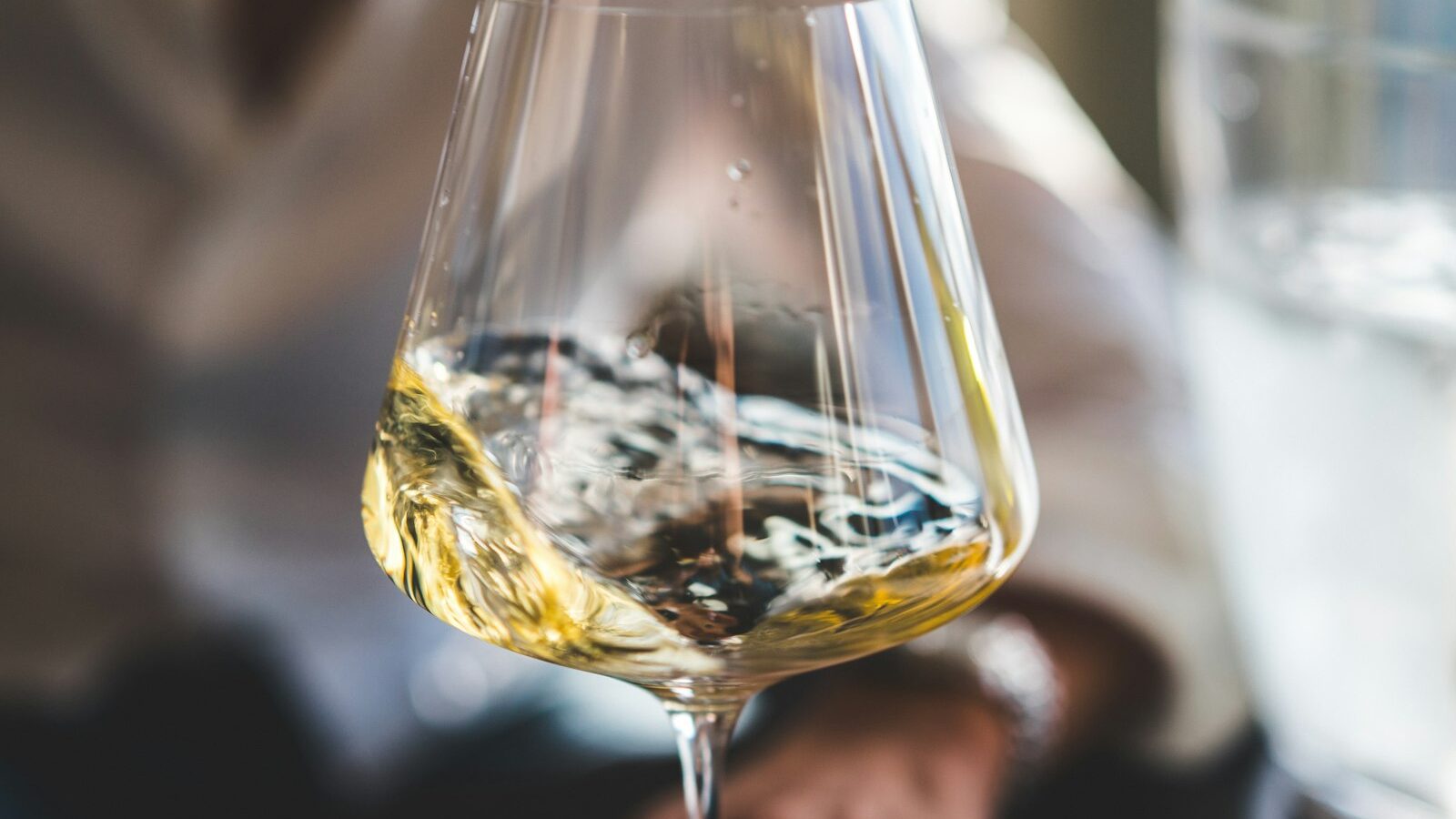 The Best Wine Bars in Singapore for Every Kind of Drinker