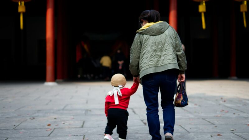 Bringing Your Parents to Singapore from China