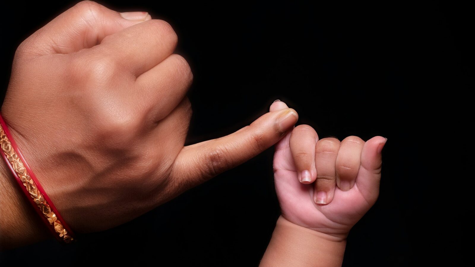 Building a Strong Bond With Your Baby
