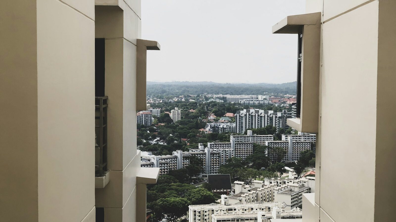 A Guide to Built-In Carpentry in Singapore