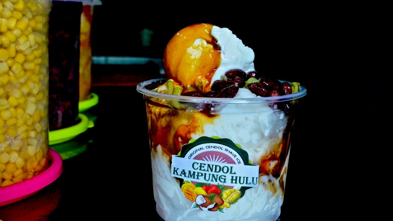 Chendol and Ice Kacang in Singapore
