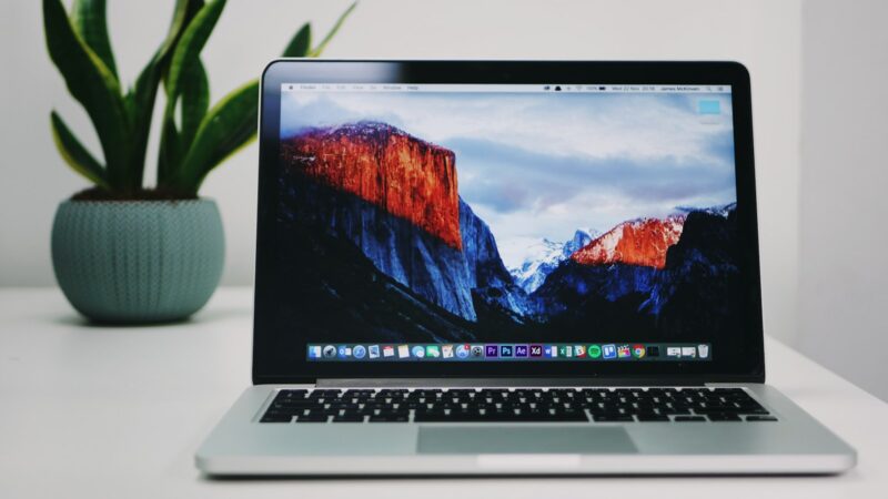 Choosing a Laptop: A Guide