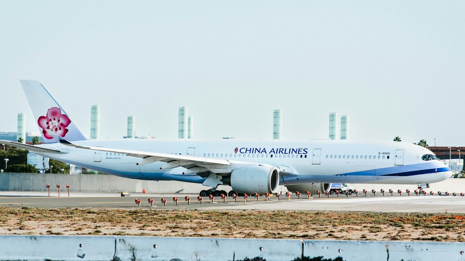 Flying Between Singapore and China: Airlines, Routes and Tips