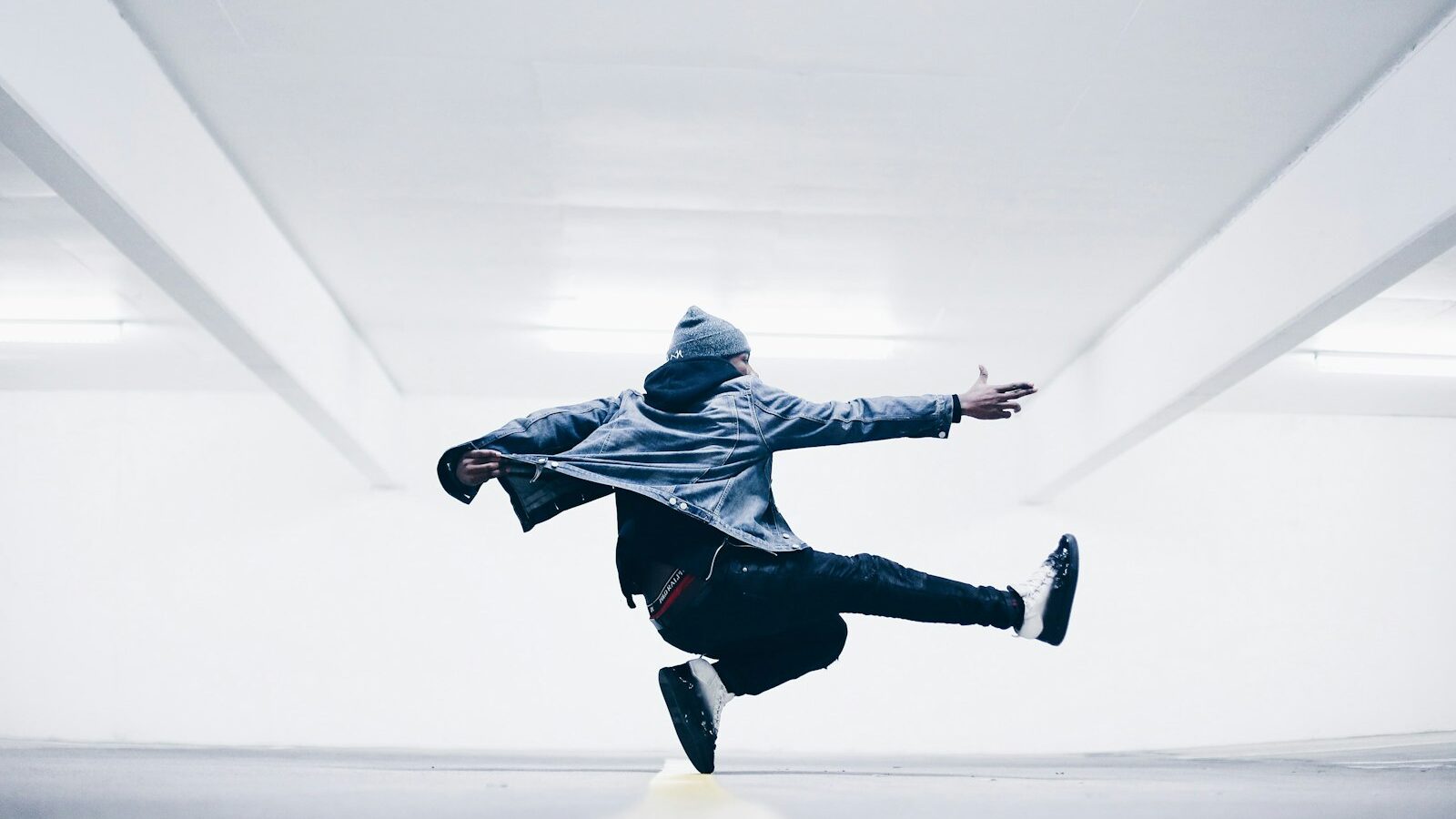 Getting Into Hip-Hop: A Beginner’s Guide