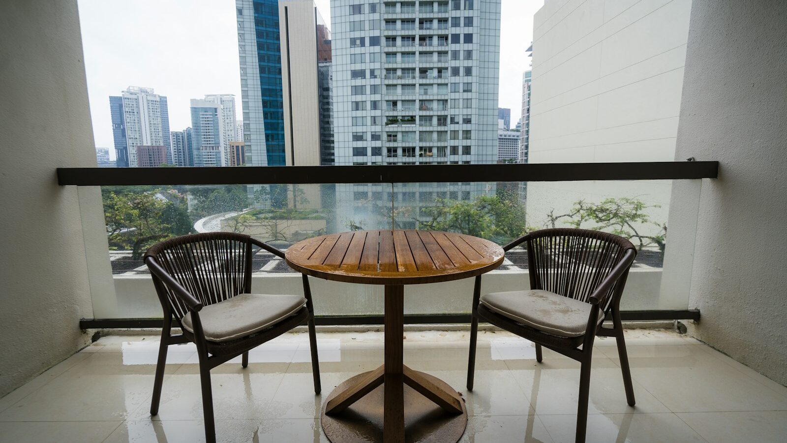 Hosting a Backyard or Balcony BBQ