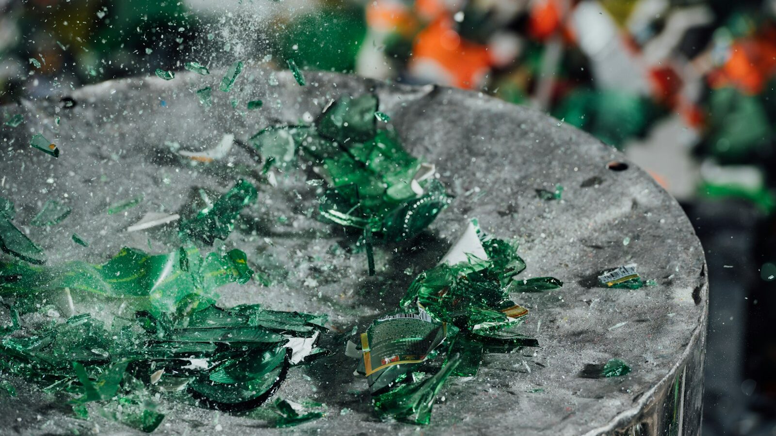 How to Recycle Glass, Metal and Paper Correctly