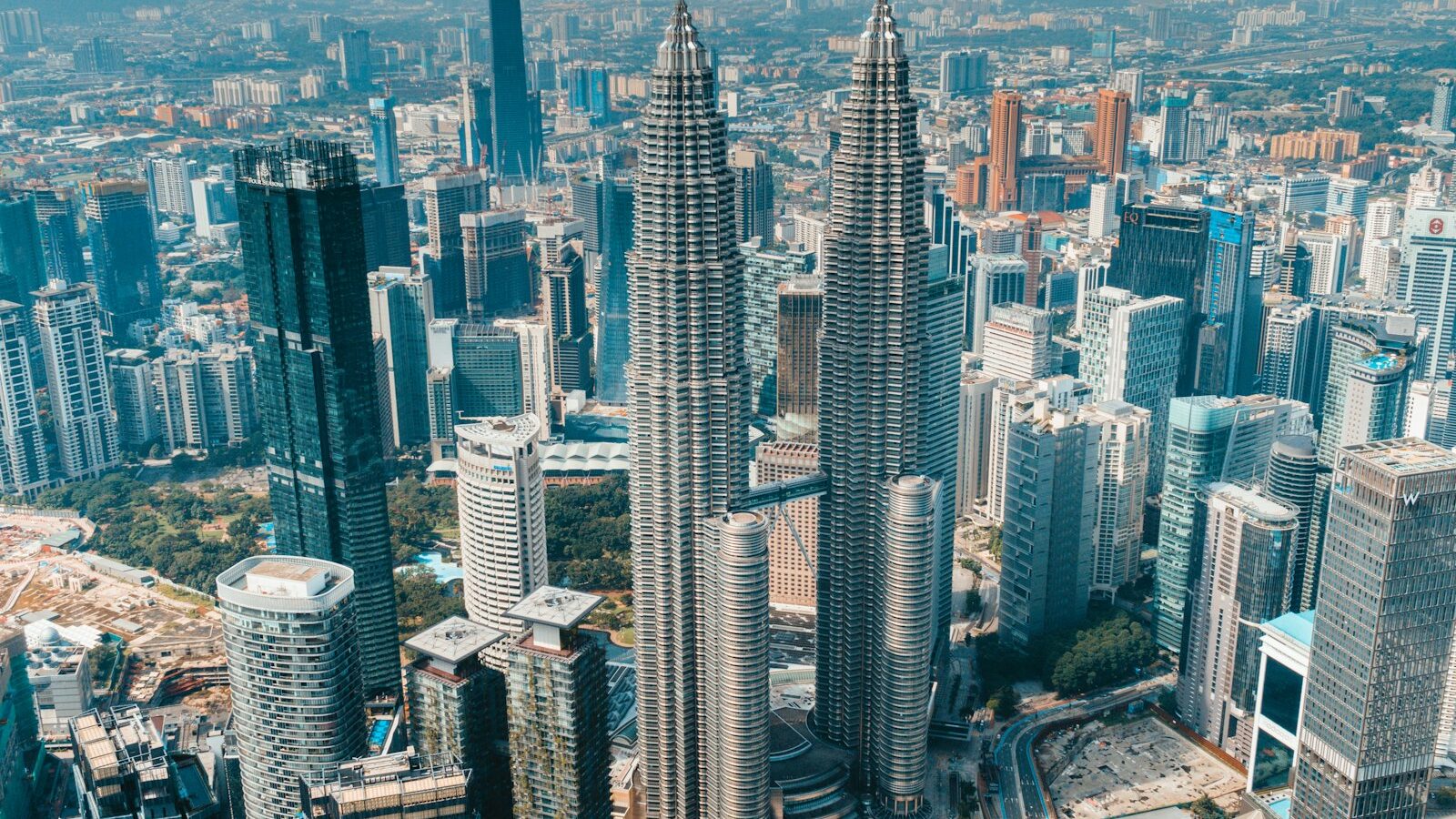 How to Travel from Singapore to Kuala Lumpur