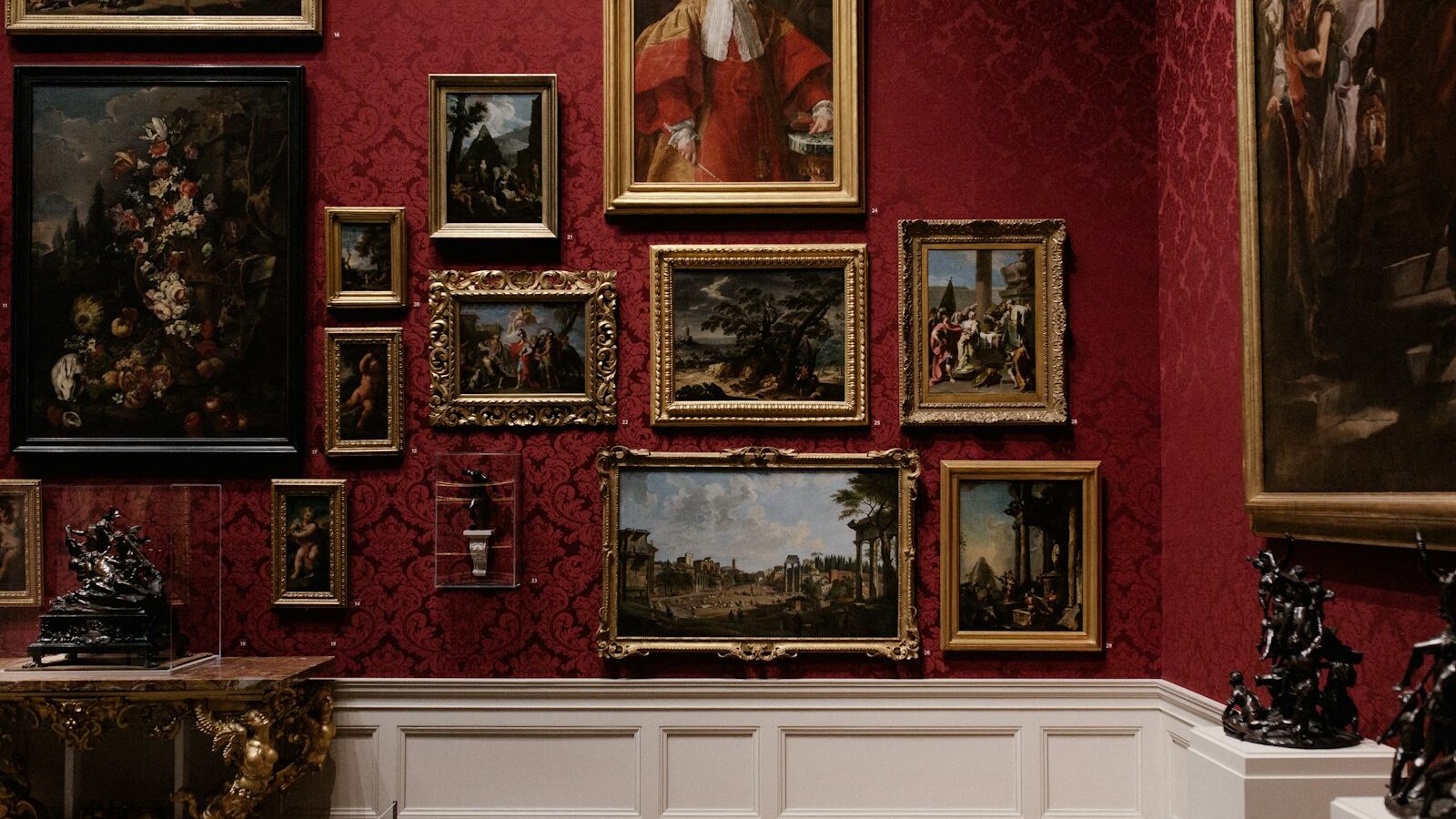 National Museum of Singapore: A Guide