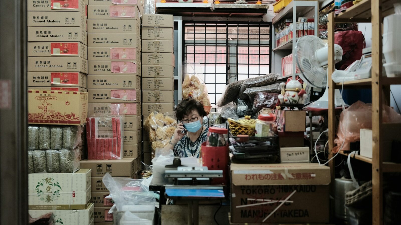 Package-Free and Bulk Shopping in Singapore
