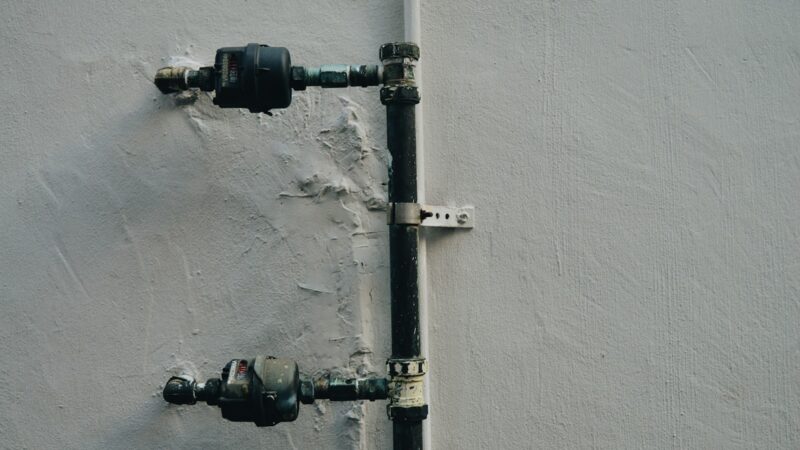 Handling Ceiling Leaks and Seepage