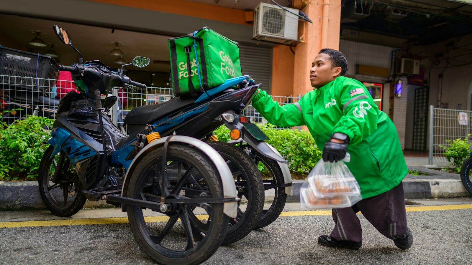 How to Dispose of Old Medicine Safely